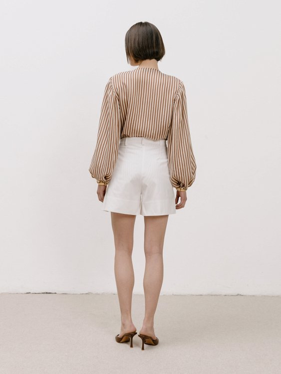 EOS SHORTS
